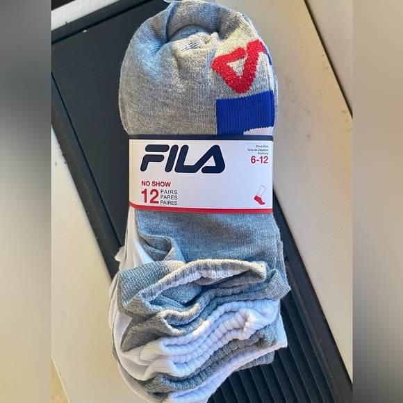 Fila Men's Gray And White No Show Socks 12 Pairs Brand NEW In PACKAGE - Picture 1 of 9